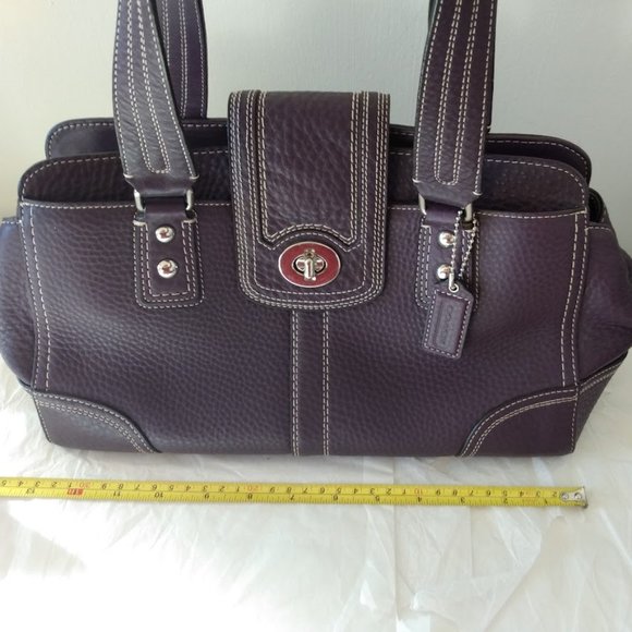 Coach Hamptons Satchel - Picture 6 of 14